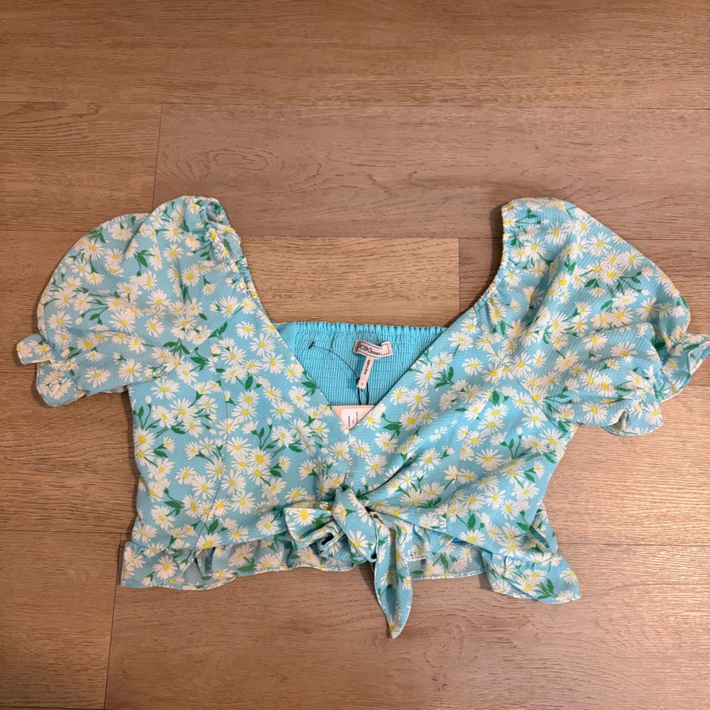 BCBGeneration Blue Floral Crop Top - S - NWT